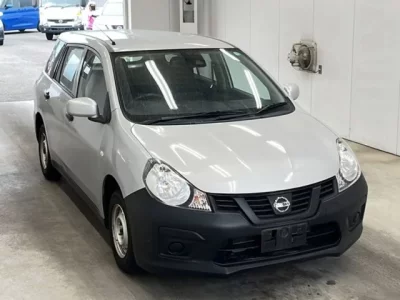 Nissan AD