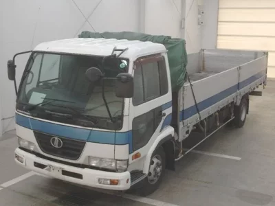Nissan CONDOR