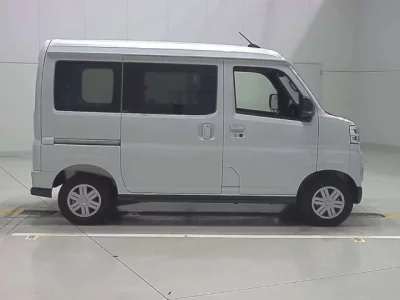 Daihatsu ATRAI VAN
