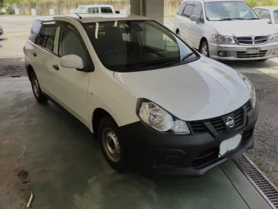 Nissan AD