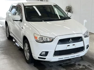 Mitsubishi RVR