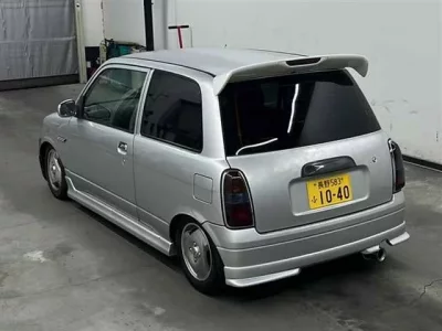 Daihatsu MIRA