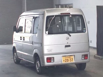 Nissan CLIPPER VAN