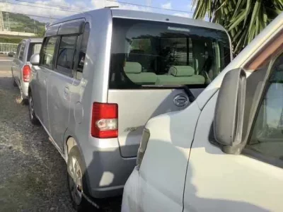 Daihatsu MOVE CONTE