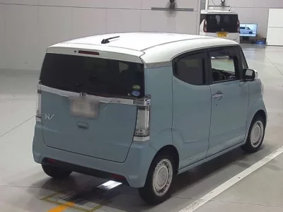 Honda N BOX SLASH
