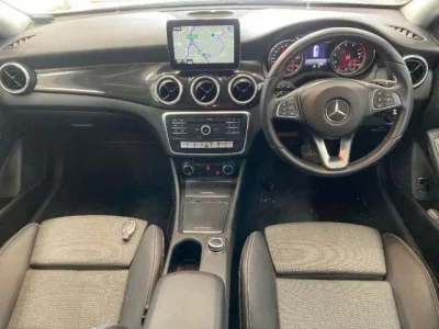 Mercedes-Benz CLA CLASS