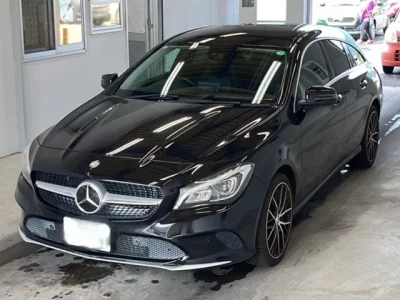 Mercedes-Benz CLA CLASS