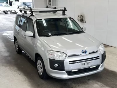 Toyota SUCCEED