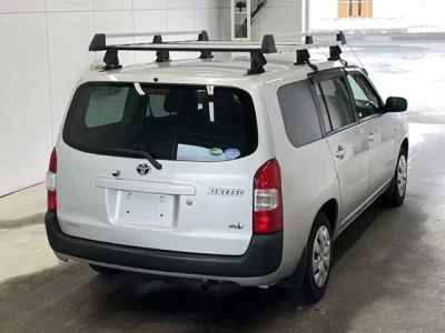 Toyota SUCCEED