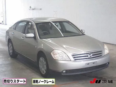 Nissan TEANA