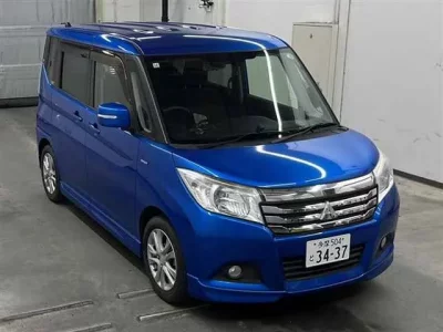 Mitsubishi DELICA D2