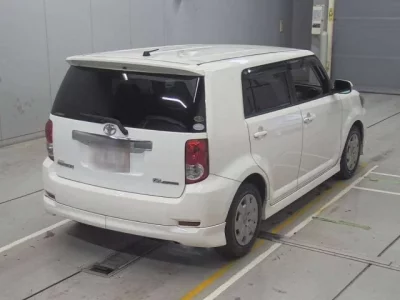 Toyota COROLLA RUMION