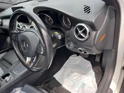 Mercedes-Benz GLA CLASS