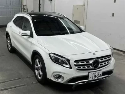 Mercedes-Benz GLA CLASS