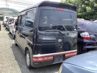 Daihatsu Atrai Wagon