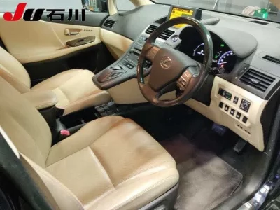 Lexus HS