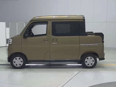 Daihatsu ATRAI VAN