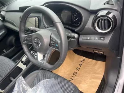 Nissan KIX