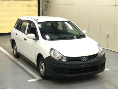 Nissan AD