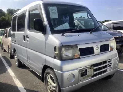 Nissan CLIPPER VAN