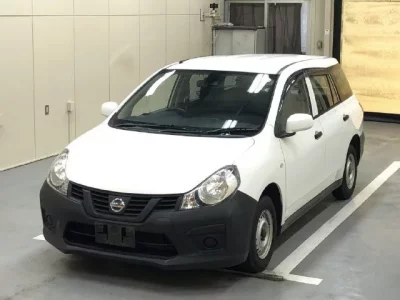 Nissan AD