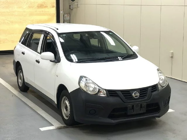 Nissan AD