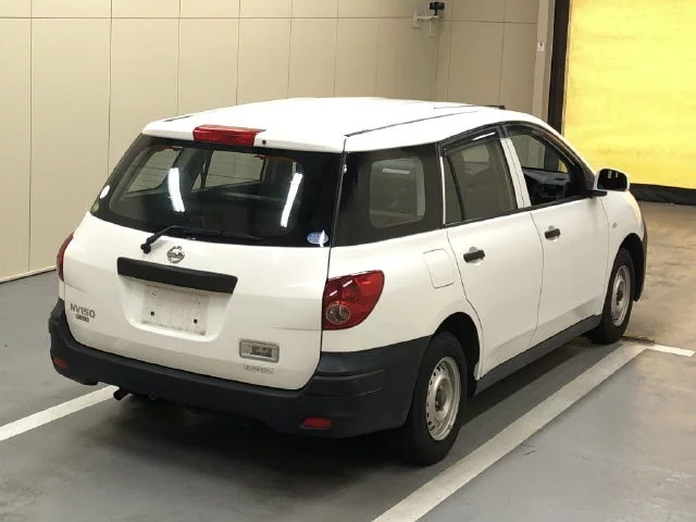 Nissan AD