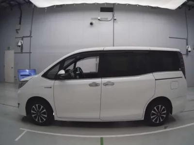 Toyota ESQUIRE