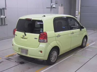 Toyota PORTE