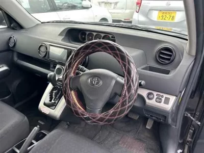 Toyota COROLLA RUMION