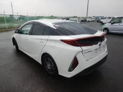 Toyota PRIUS PHV
