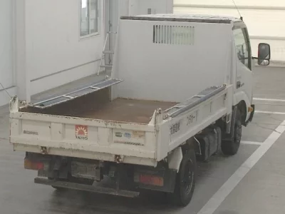 Hino DUTRO