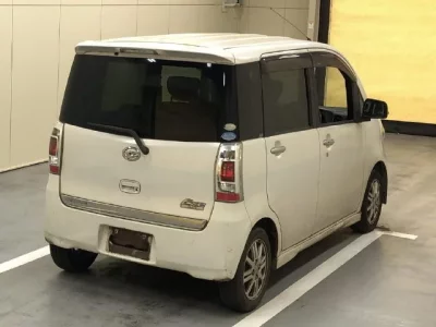 Daihatsu TANTO EXE
