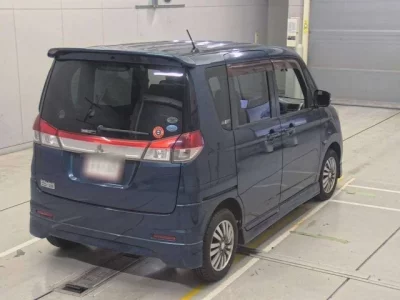 Mitsubishi DELICA D2