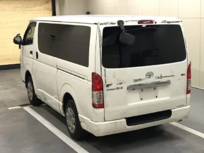 Toyota REGIUS ACE VAN