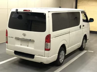 Toyota REGIUS ACE VAN
