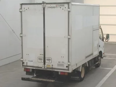 Hino DUTRO