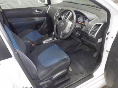Nissan WINGROAD