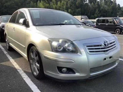 Toyota AVENSIS SEDAN