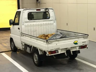 Nissan CLIPPER TRUCK
