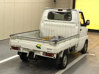 Nissan CLIPPER TRUCK