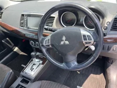 Mitsubishi GALANT FORTIS