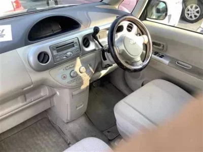 Toyota PORTE