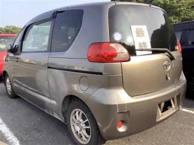 Toyota PORTE