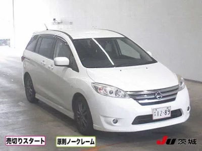 Nissan LAFESTA