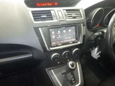 Nissan LAFESTA