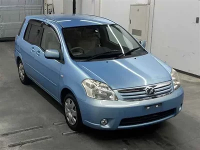 Toyota RAUM