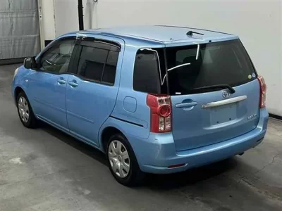 Toyota RAUM