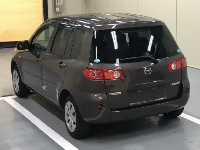 Mazda DEMIO