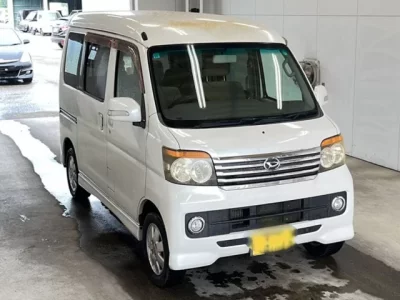 Daihatsu Atrai Wagon